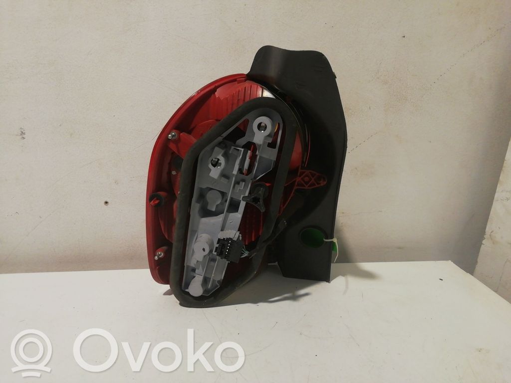Takavalon polttimo   8200538785,8200538785