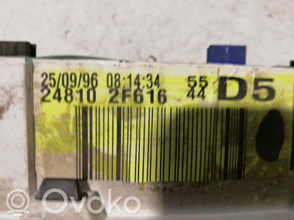 Licznik / Prędkościomierz   248102F616,248102F616