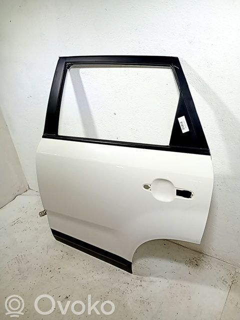 Tür hinten   770032P010