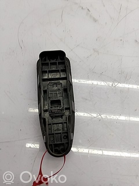 Electric window control switch   6554ZL