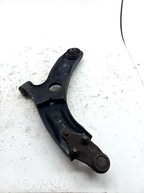Hyundai i30 Basculă inferioară față 