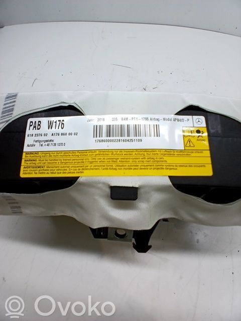 Mercedes-Benz CLA C117 X117 W117 Airbag pasager 