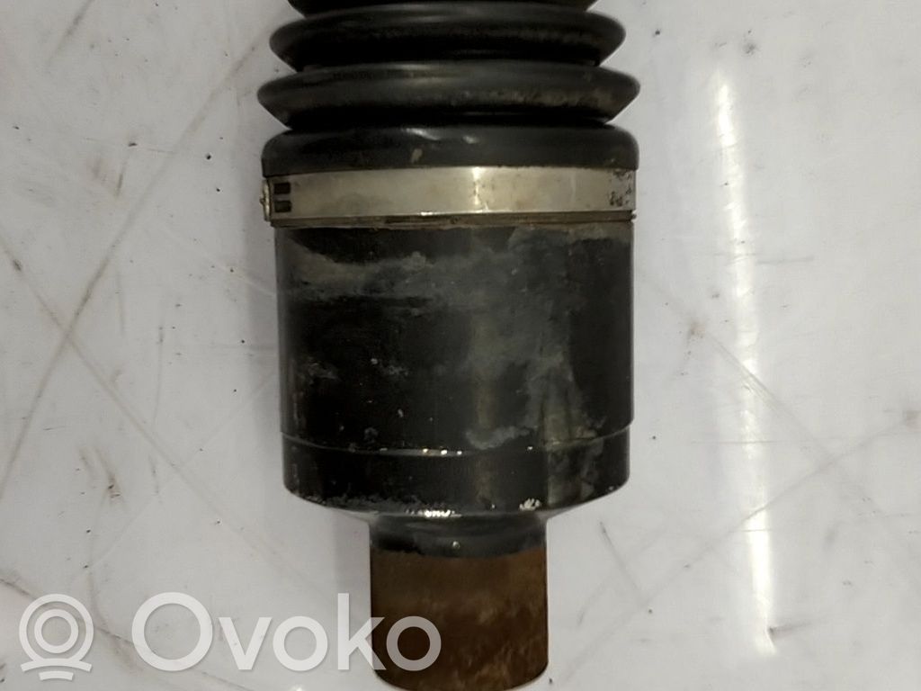 Eje de transmisión delantero   52104590AA