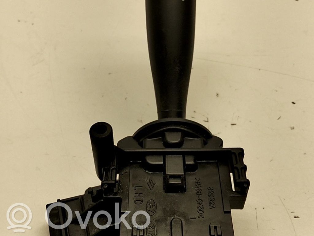 Interruptor de luz   934101C200