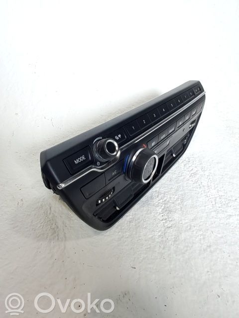 Climate control unit   61315A0A3F7