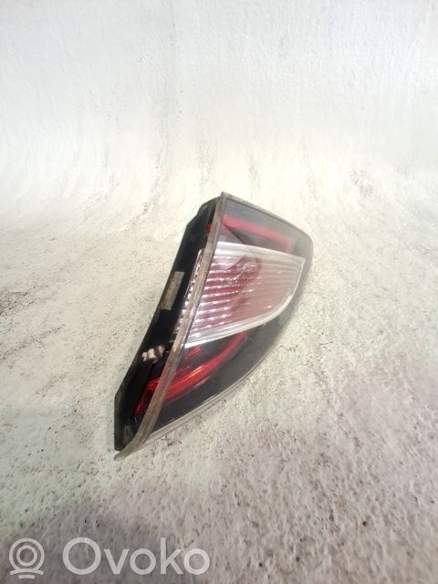 Lámpara de faros/luces traseros   GS1F513F0H