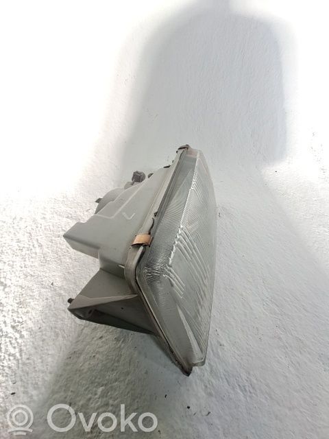 Scheinwerfer   3530060A31000