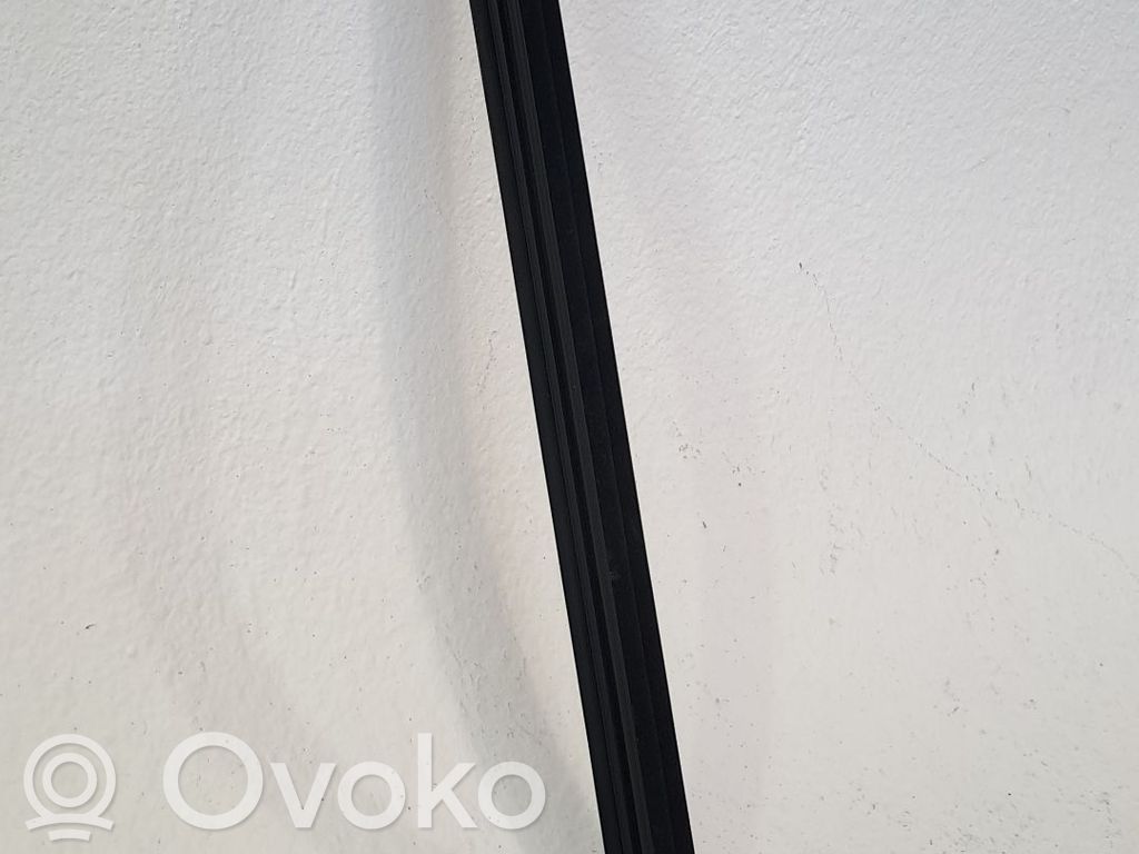 BYD Seal U Listwa wykończeniowa drzwi przesuwanych 