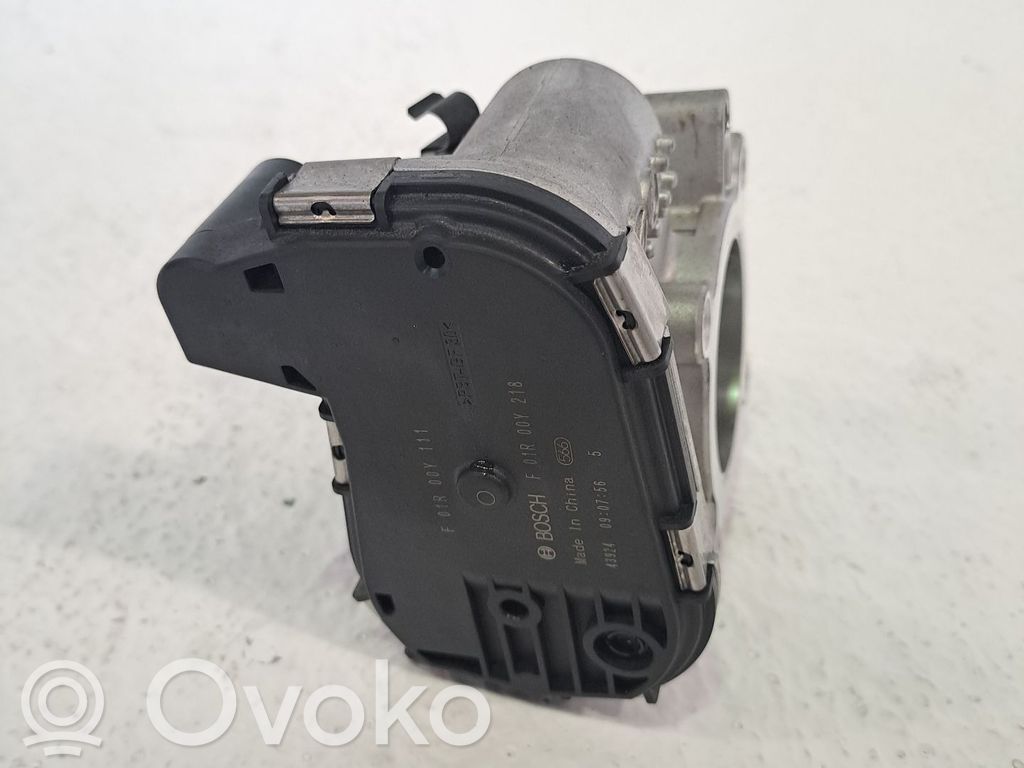 Kaasuttimen ilmaläppärunko   F01R00Y218