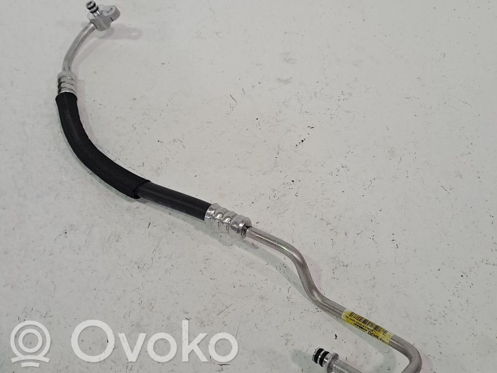Manguito/racor flexible para A/C   SA3HJU8108320