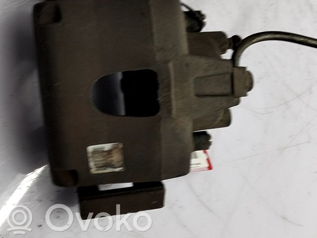 Bremssattel vorne   5019806AA
