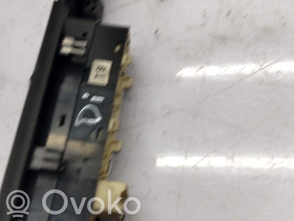 Electric window control switch   96652180