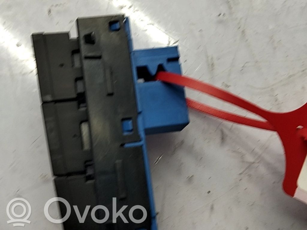Peugeot 1007 ESP (stability program) switch 