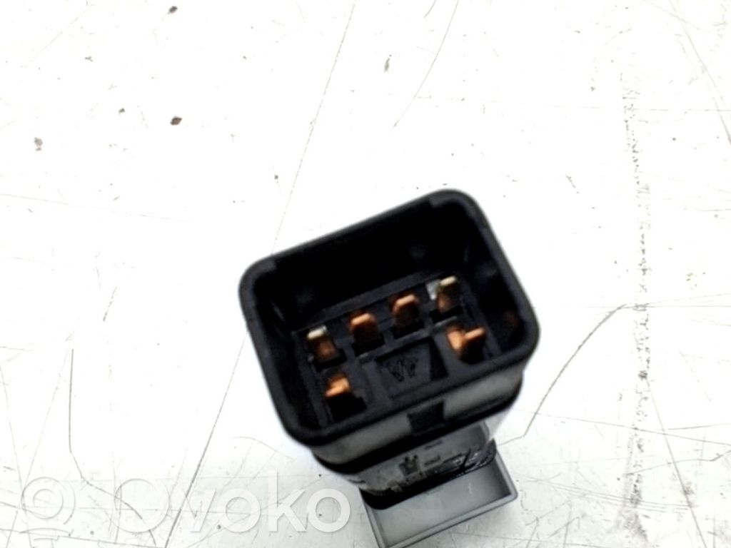 Other switches/knobs/shifts   621W05010