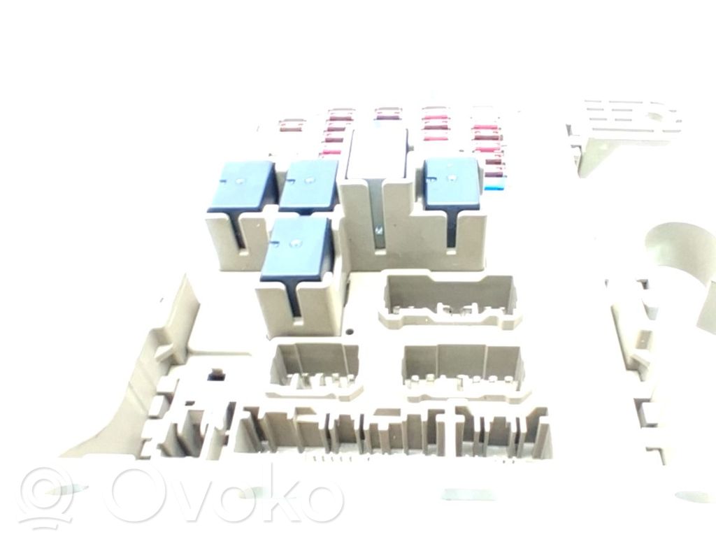 Subaru Legacy Module de fusibles 