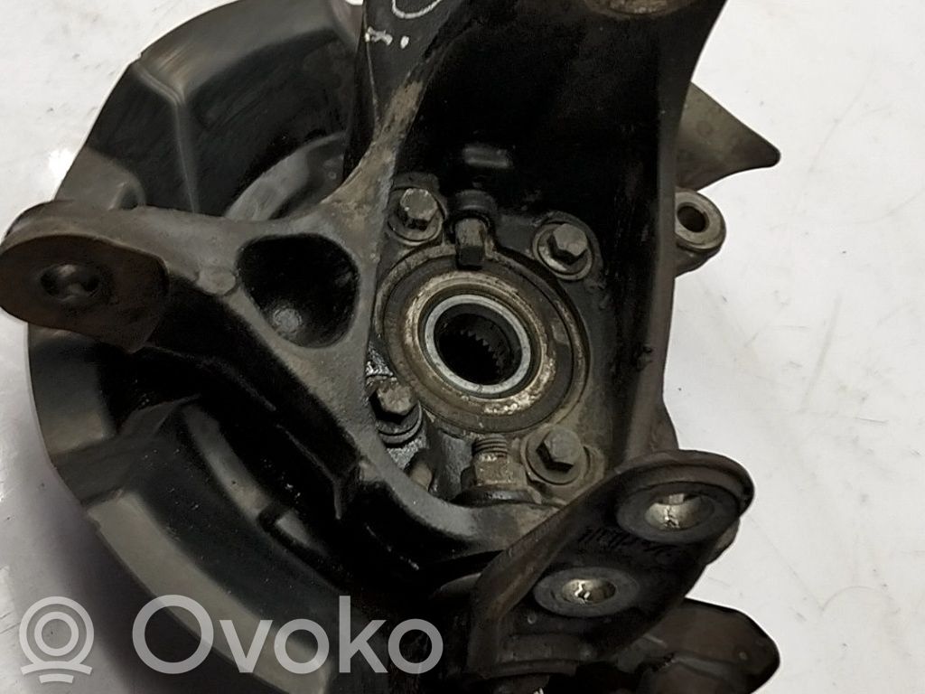 Achsschenkel vorne   31216779795