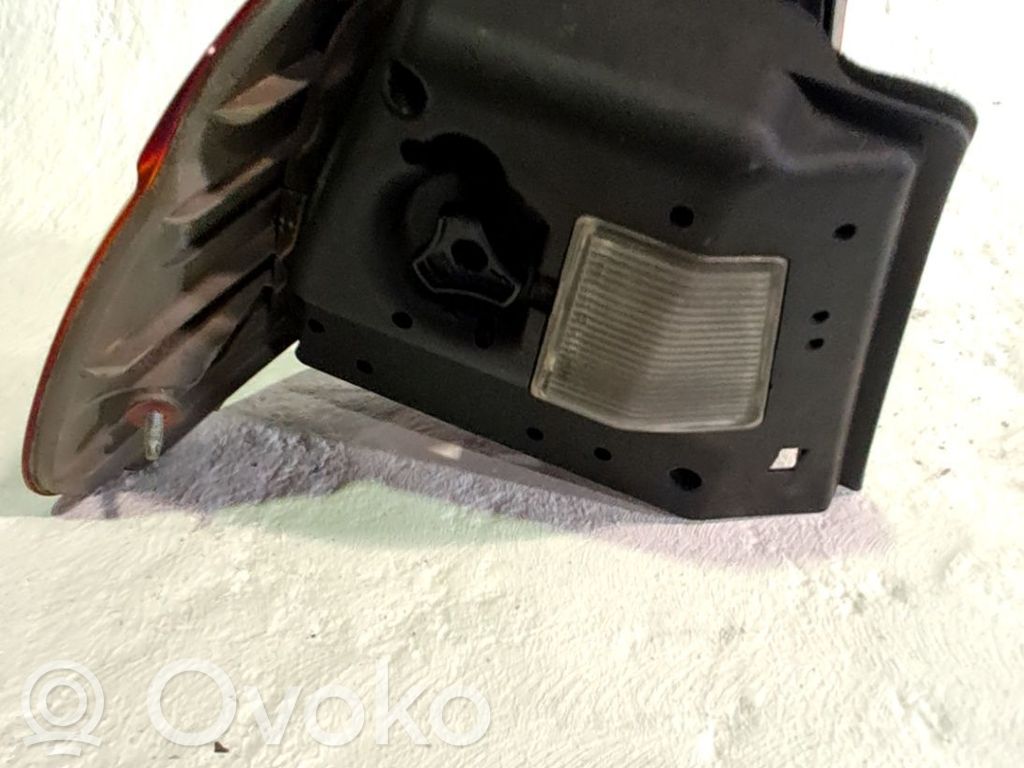 Lámpara de faros/luces traseros   63216946534