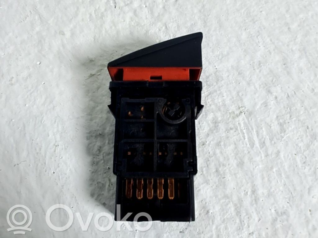 Schalter Warnblinkanlage   9379017100