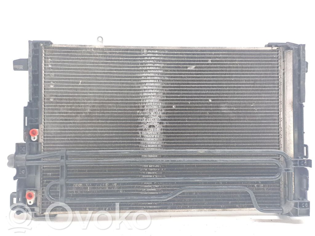 Mercedes-Benz C AMG W204 Radiatore di raffreddamento A/C (condensatore)