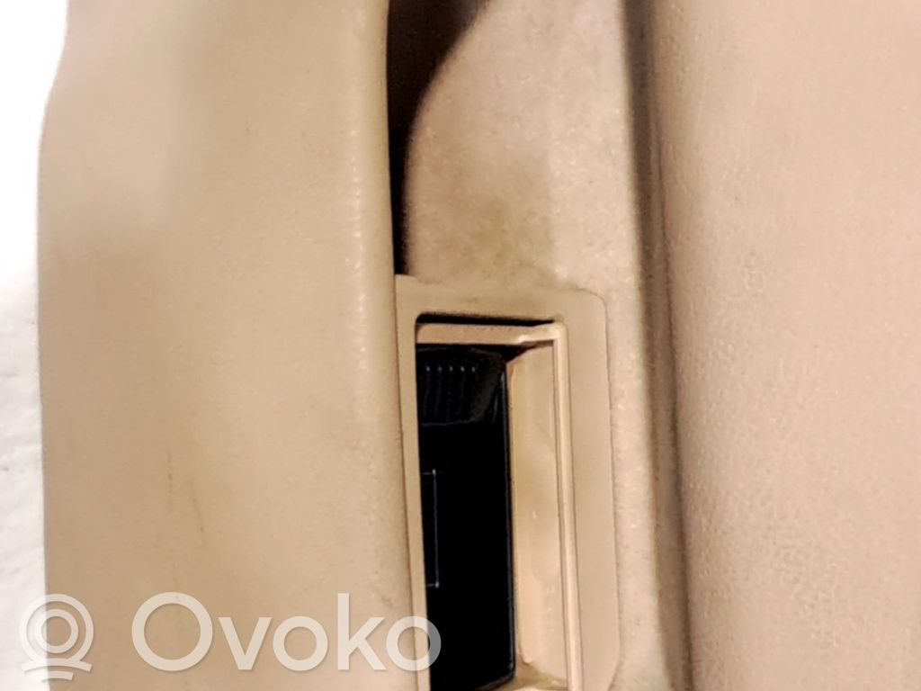 Moldura del tarjetero de la puerta trasera   51427139917