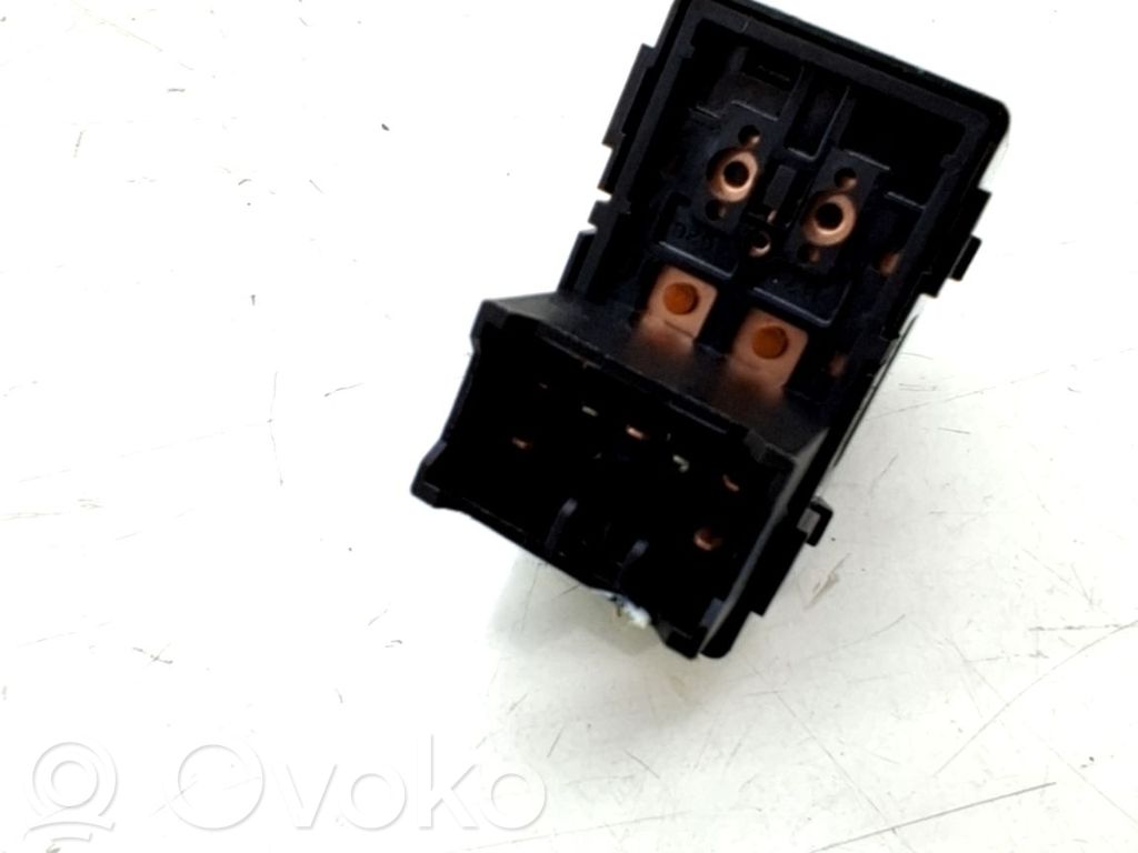 Interrupteur commade lève-vitre   93581G6000