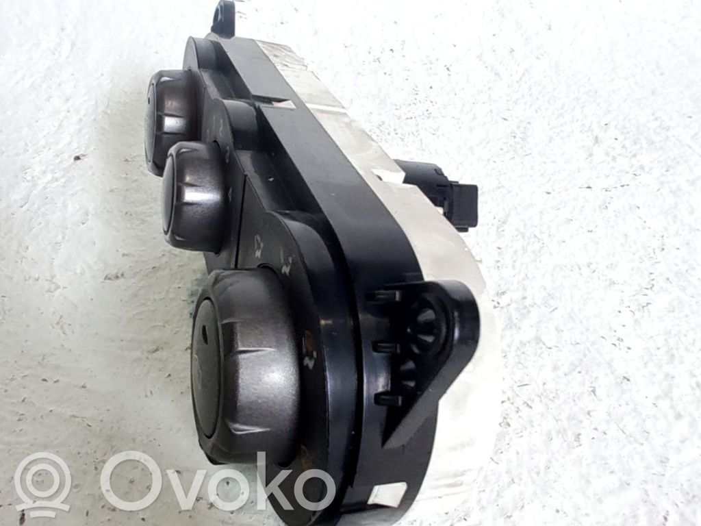 Panel klimatyzacji   9725017100,9725017XXX