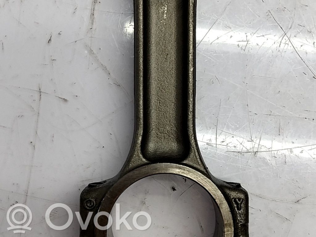 Bielă   1210000QAJ