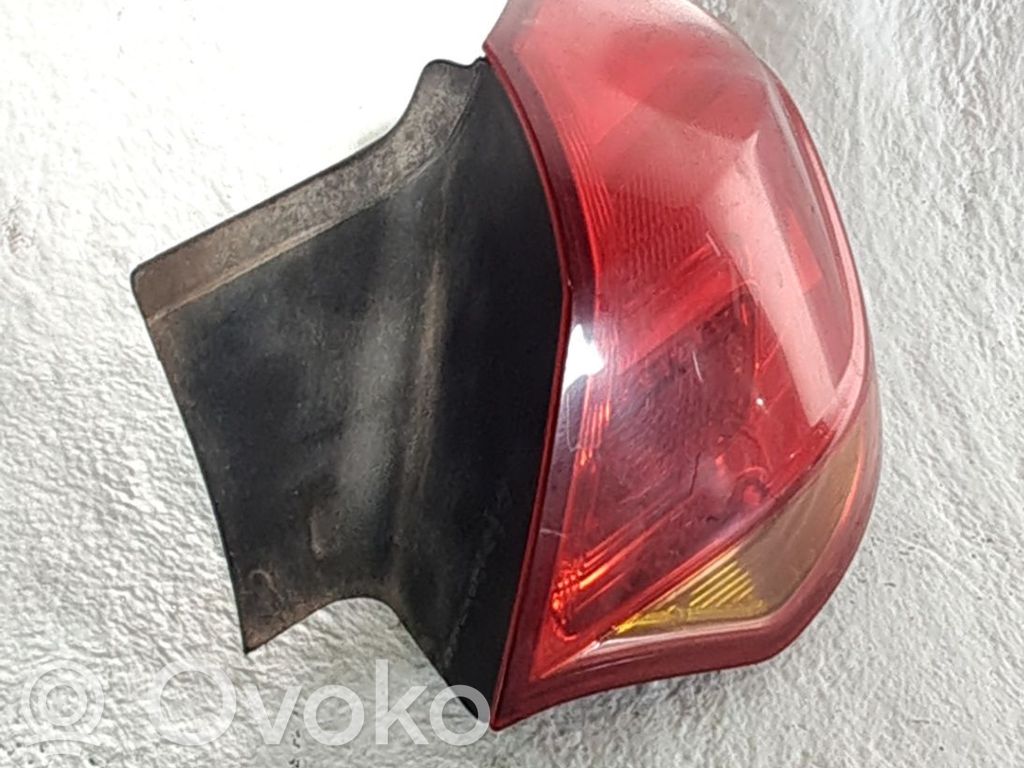 Lámpara de faros/luces traseros   13306454