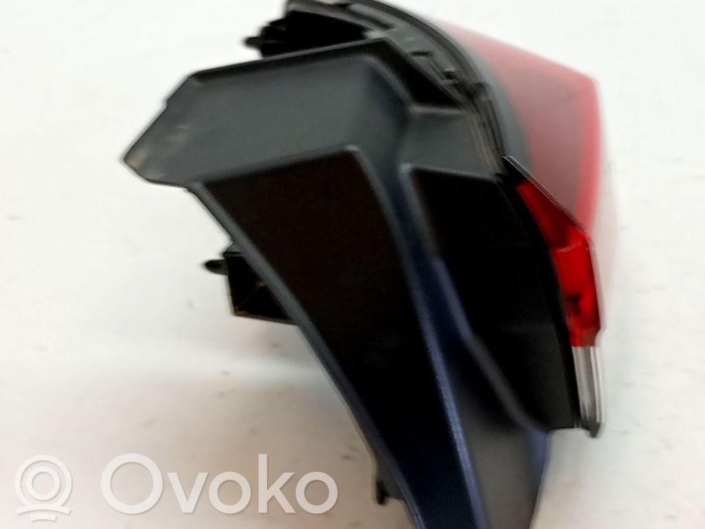 Opel Corsa F Takavalon polttimo 