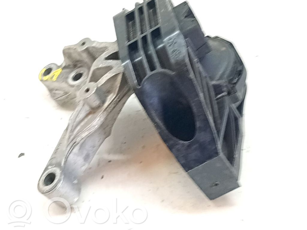 Moottorin kiinnikekorvake   9834135980