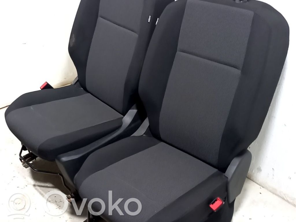 Juego del asiento   1616753380