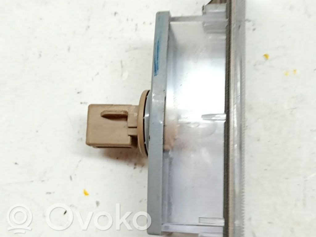 KIA Stonic Lampă număr
