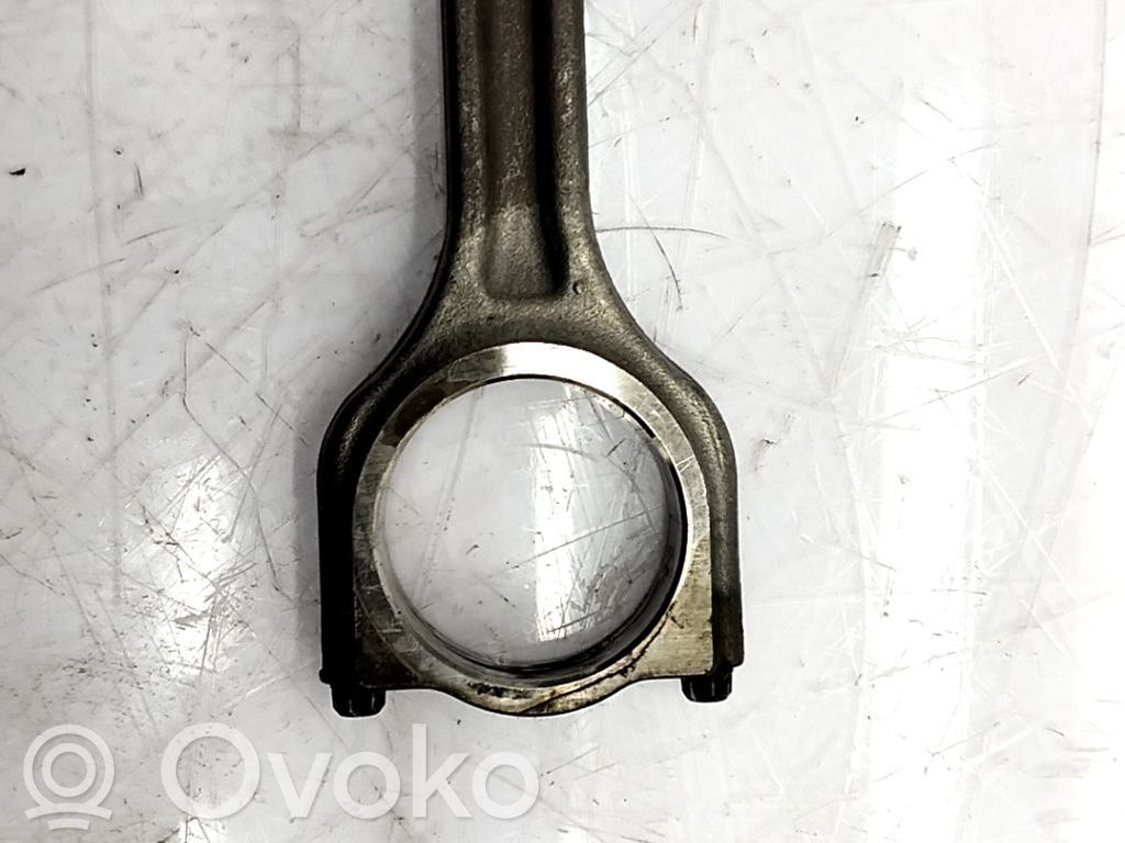 Bielle moteur   7701475074