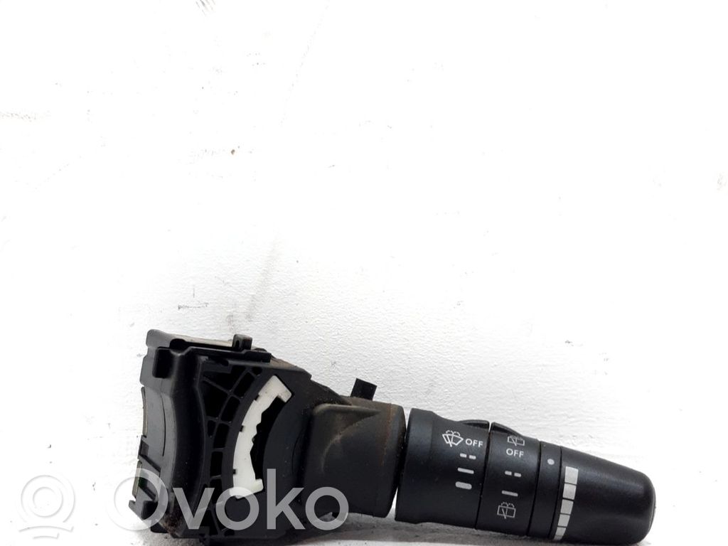 Leva comando tergicristalli   252608H905