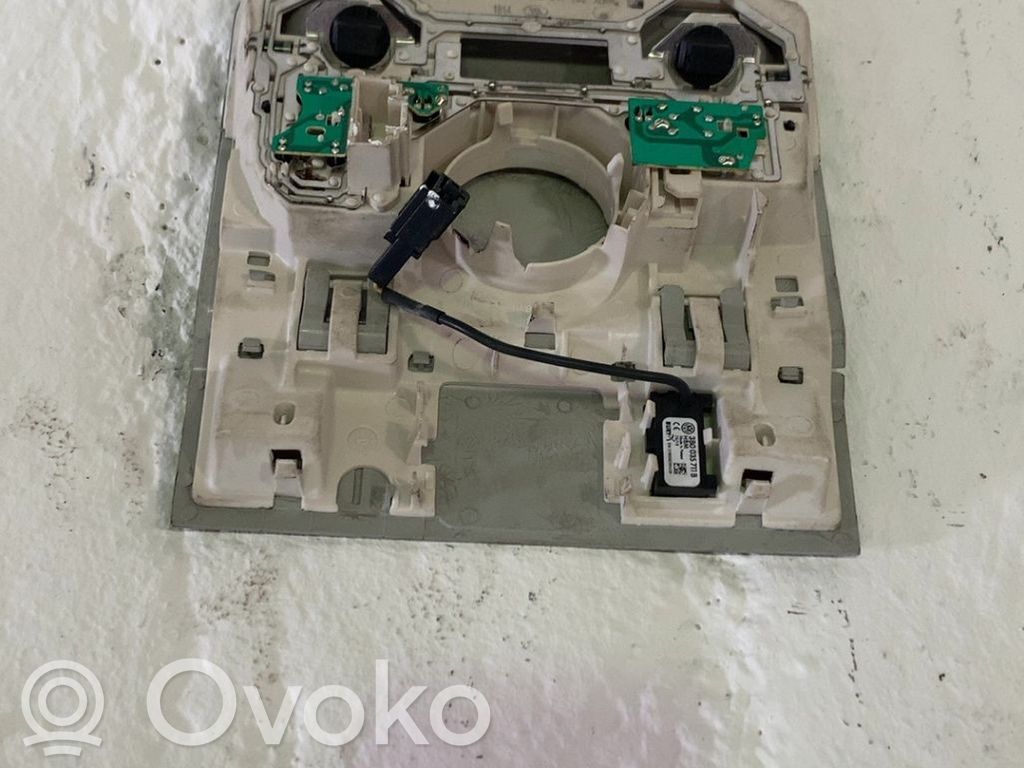 Consola de luz del techo   1K0947105R