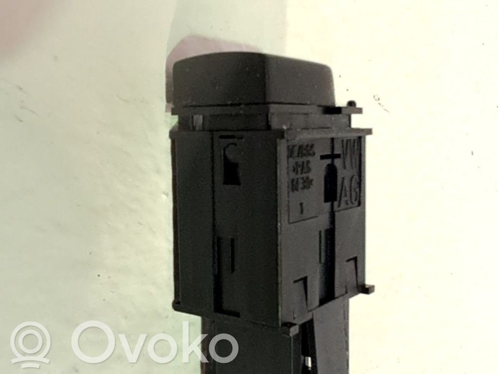 Muut kytkimet/nupit/vaihtimet   5P0927117A
