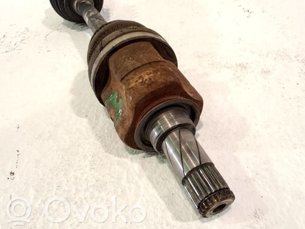 Etuvetoakseli   26111100