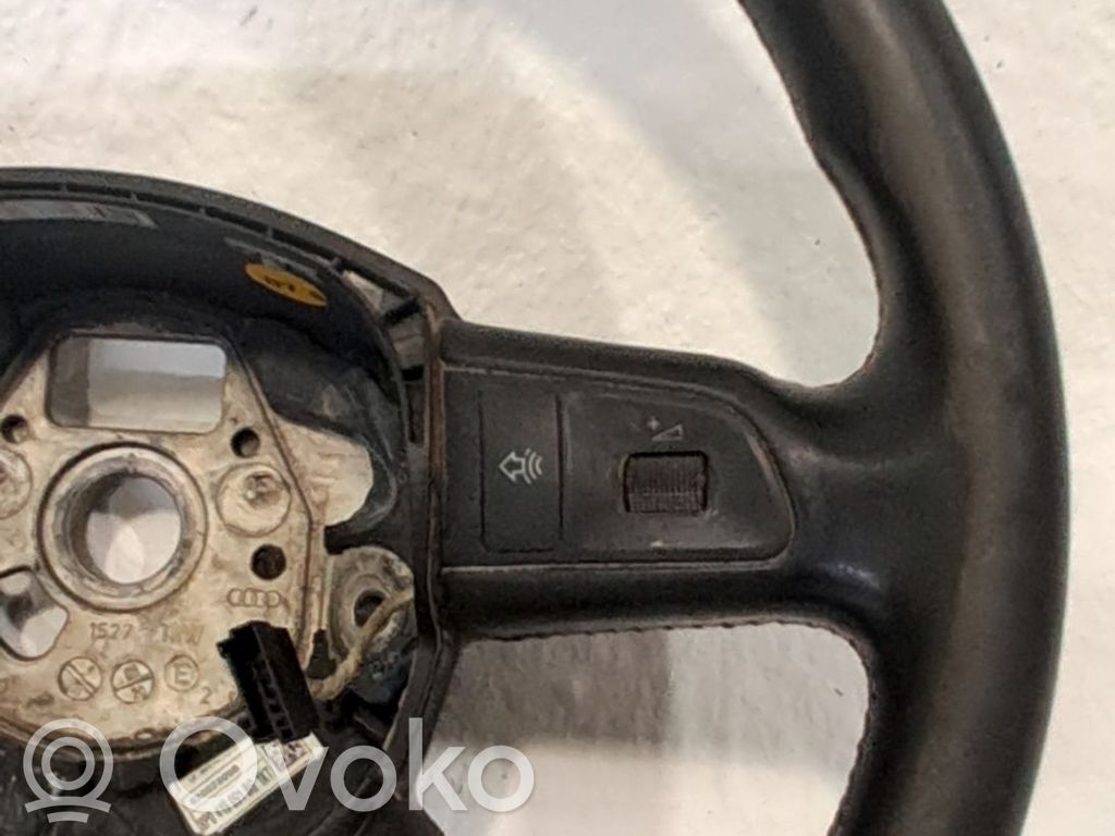 Volante   8K0419091B1KT