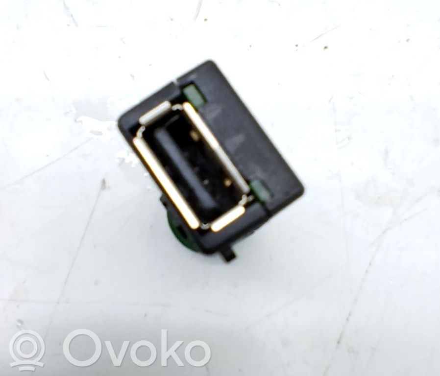 Zigarettenanzünder   5Q0035726