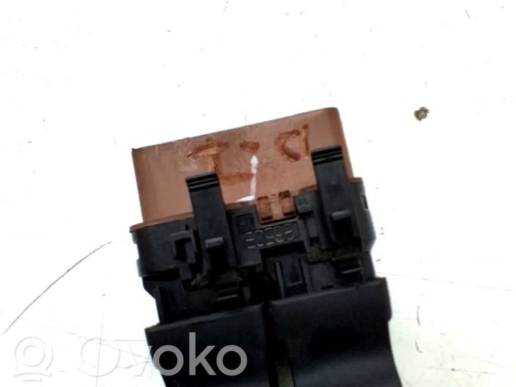 Interruptor del elevalunas eléctrico   8200315050