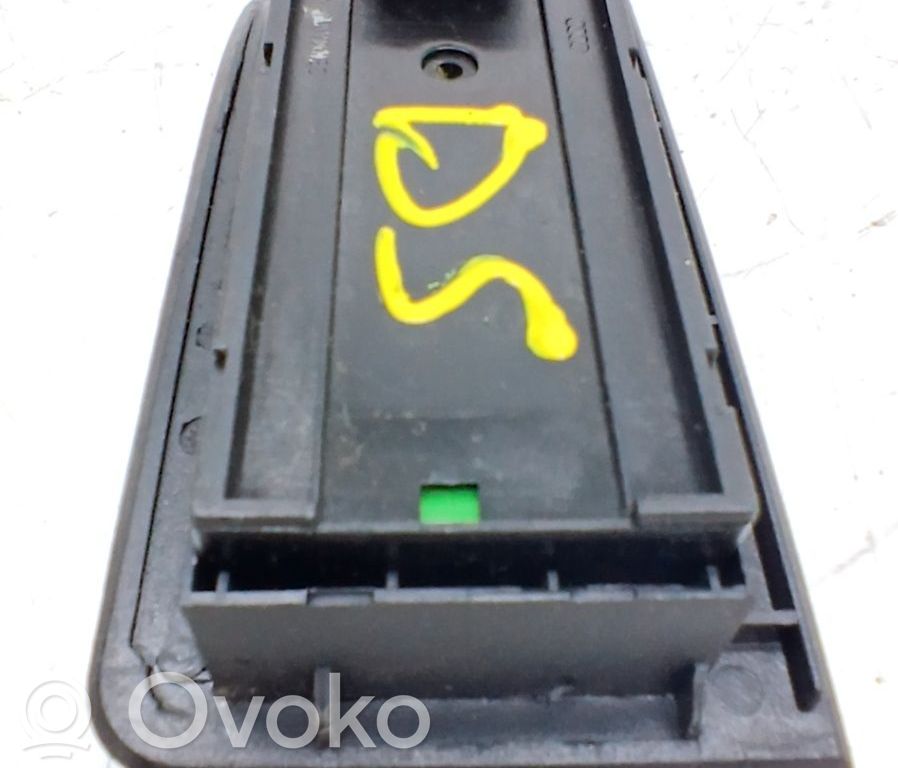 Electric window control switch   4B0959851B4PK