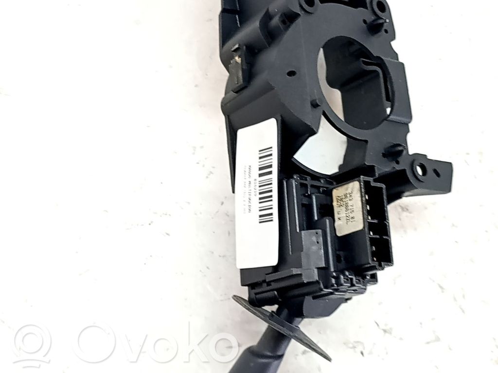 Peugeot 607 Interruptores/botones de la columna de dirección 