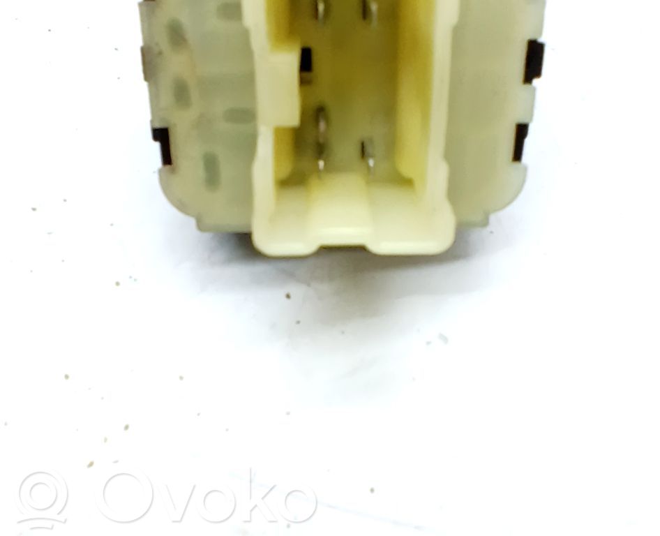 Interruptor del elevalunas eléctrico   254118722R