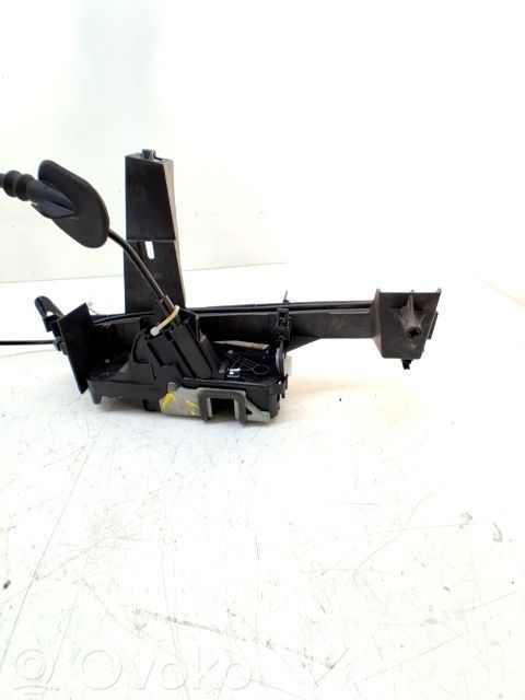Serrure de porte avant   2338035,H1BAA21813PE