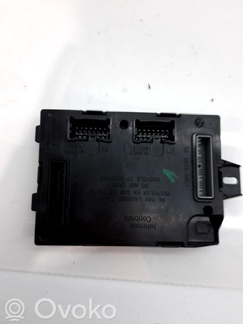 Unidad de control/módulo de carrocería central   6000640423,2320679,2320666