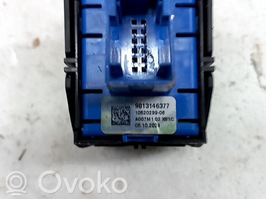 Przycisk / Włącznik hamulca ręcznego   98131463ZD