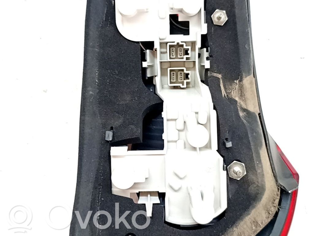 Volvo C70 Takavalon polttimo 