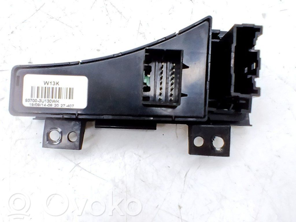 Renault Espace III Boutons / interrupteurs volant