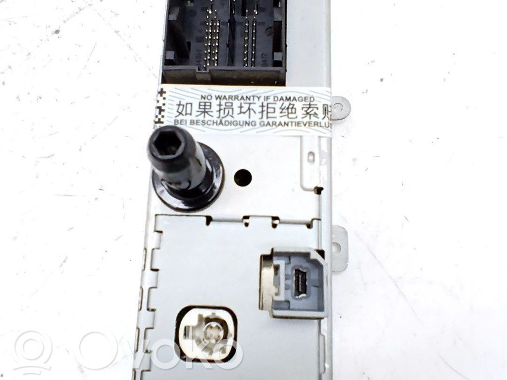 Panel / Radioodtwarzacz CD/DVD/GPS   52109748