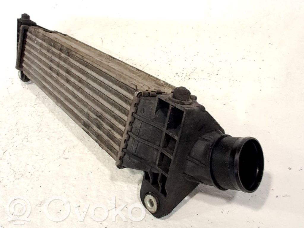 Ford Mondeo Mk III Radiatore intercooler 